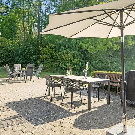 3 Bedroom Beach Front In Juelsminde * Sønderby